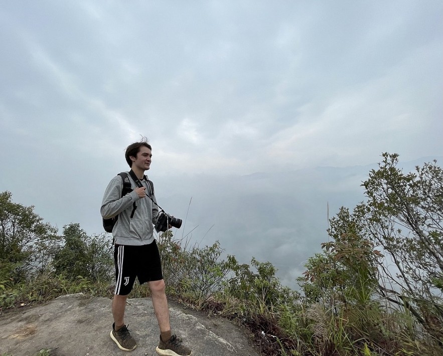 Young French Filmmaker Explores Vietnam's Musical Landscape