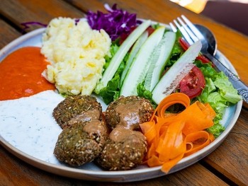 VNT Restaurant Review: Kiez Vegan in Hanoi