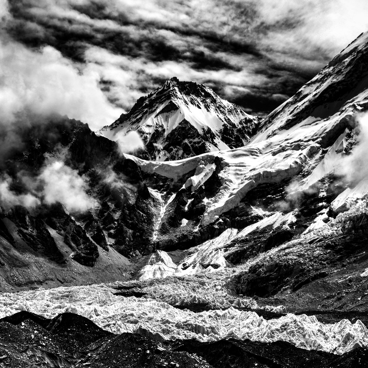 The Himalayas's majestic beauty through Vietnamese photographer's lens