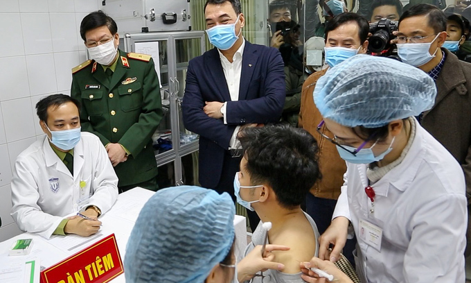 Hanoi plans to cover all Covid-19 vaccines's shots to its residents