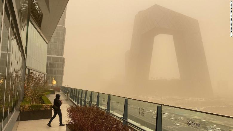 5616-210315013026-03-beijing-sandstorm-0315-exlarge-169