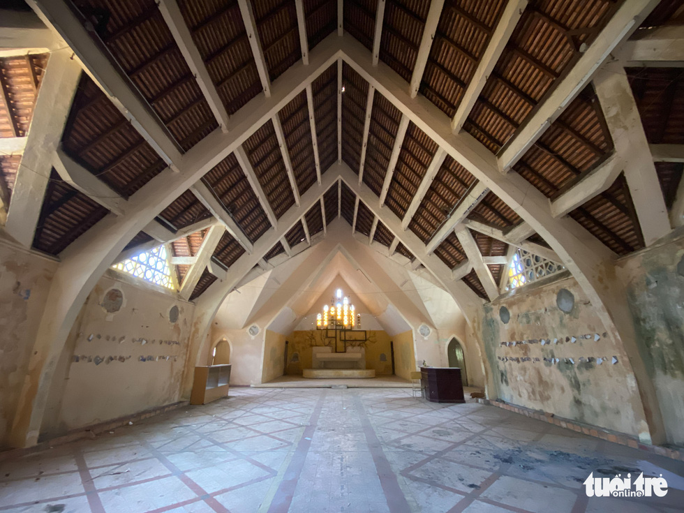 nside the main chapel. Photo: Duc Tho / Tuoi Tre