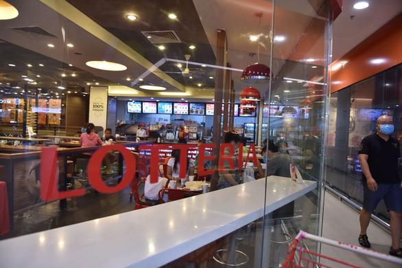 A Lotteria restaurant in Vietnam. Photo: Tuoi Tre