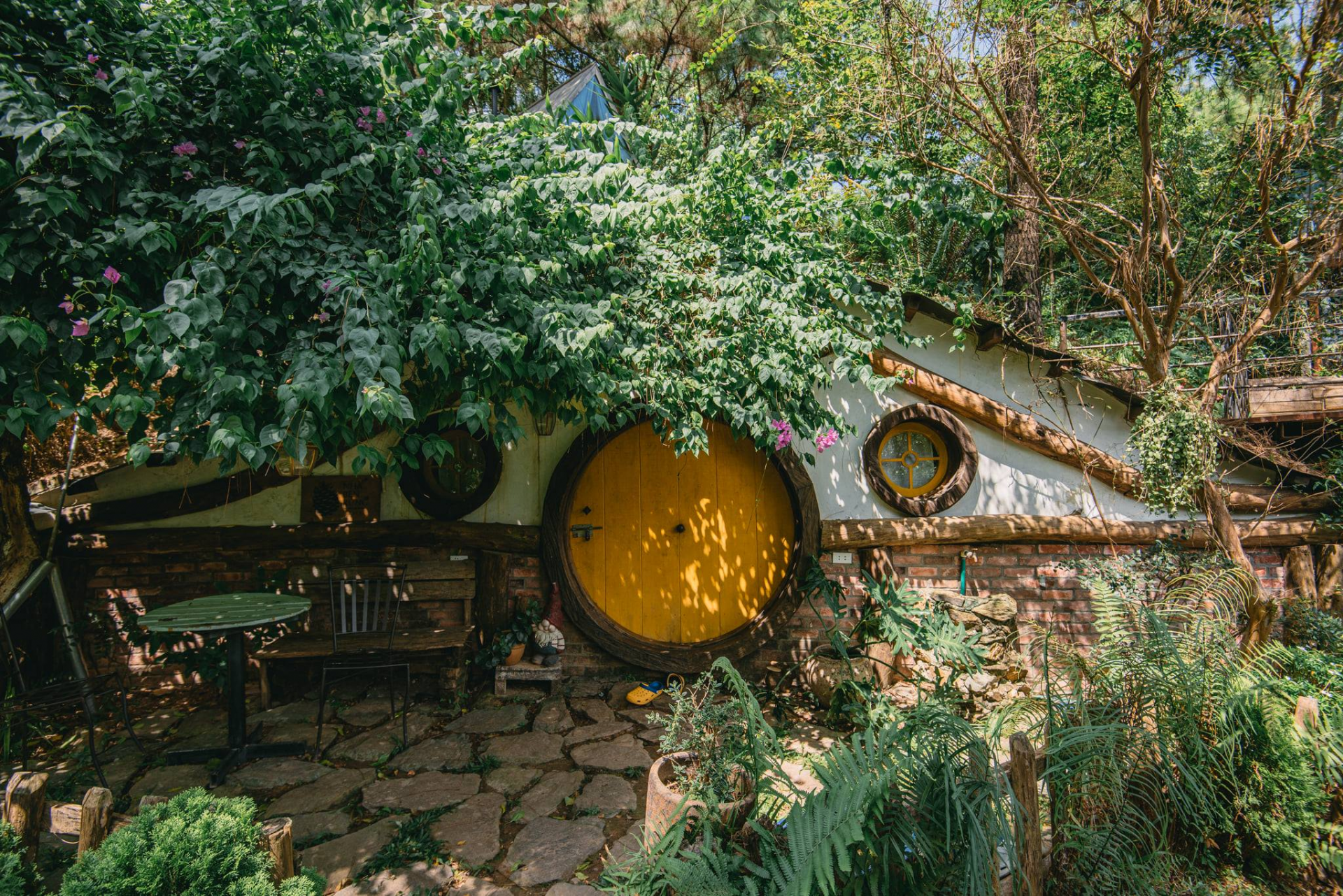 Hobbit House. Photo: U Lesa 