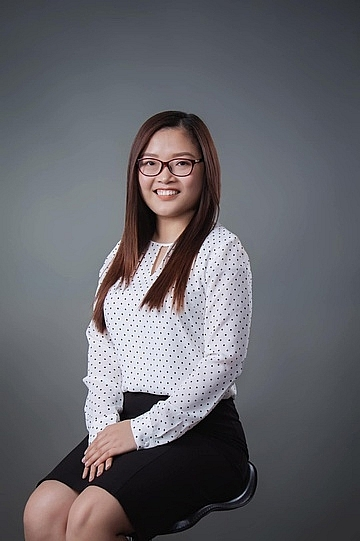Vietnamese woman becomes top data specialist in New Zealand over an incredible 10-year journey