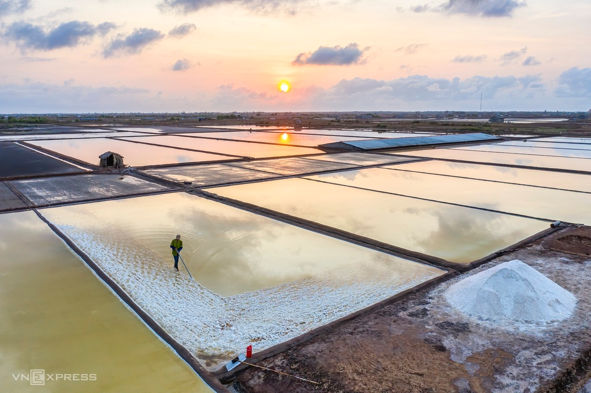 Peaceful Snapshots of Vietnam's Alluring Western Region