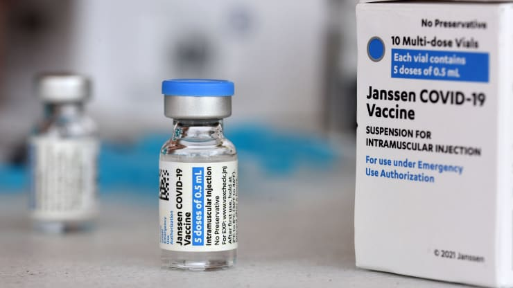 jj astrazeneca to modify covid 19 vaccines to eliminate the risk of blood clots