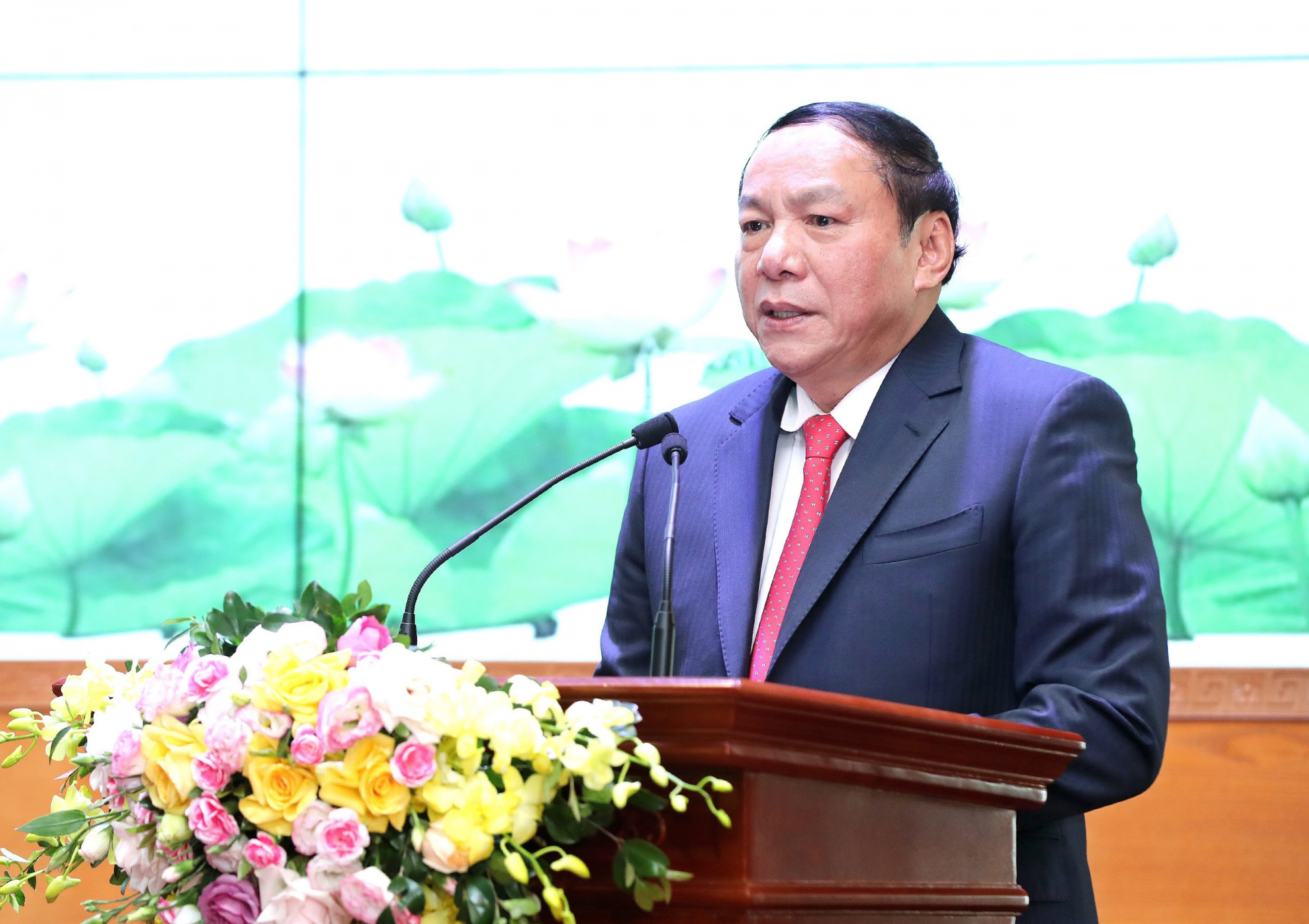 Minister of Culture, Sports and Tourism Nguyen Van Hung: Biography, Positions and Working History