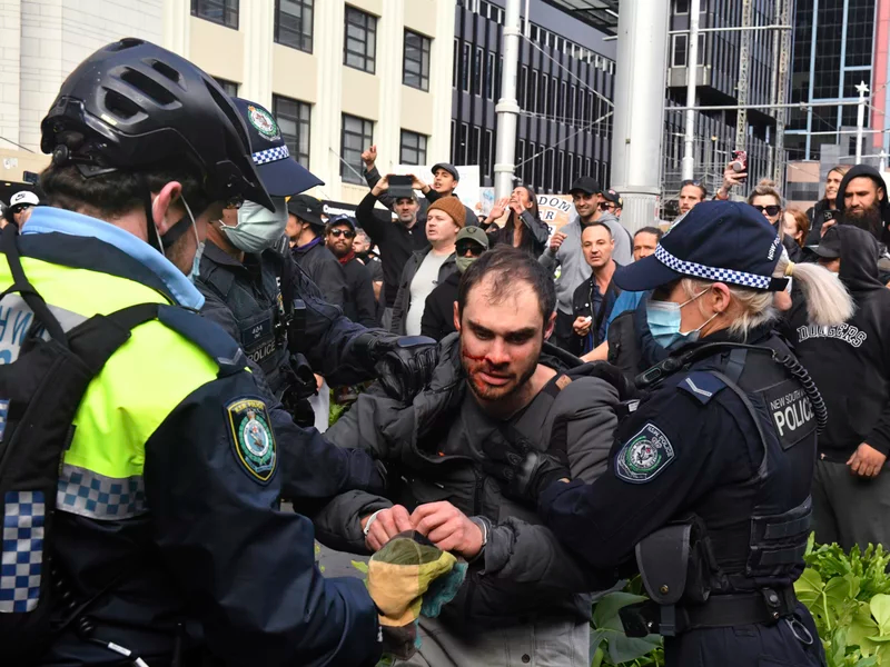 australia protests and violence broke out on streets against lockdown restrictions