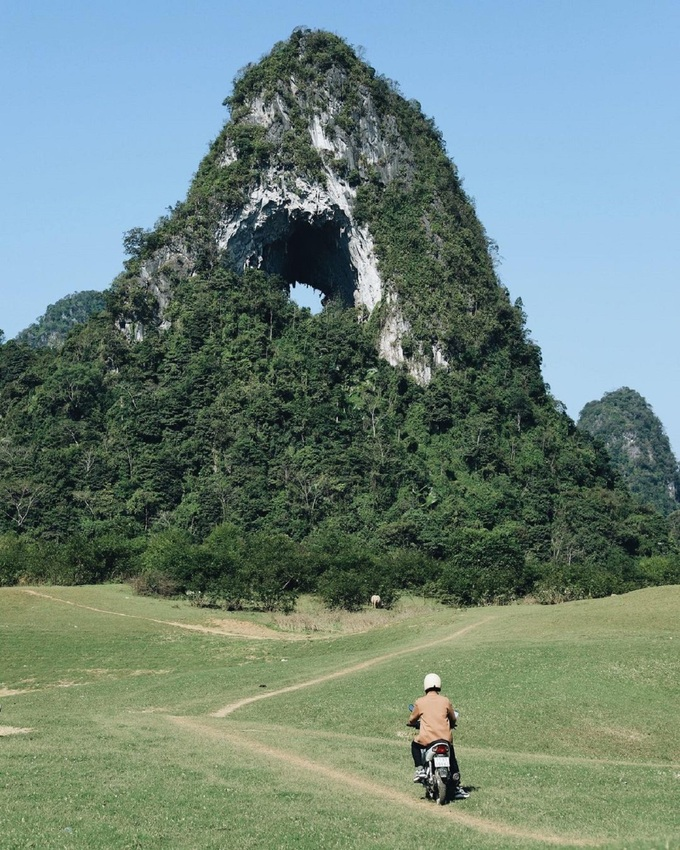 one of a kind mountain angel eye in cao bang amazes tourists