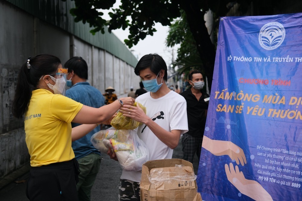 over 130000 tons of rice to be allocated to 24 pandemic hit provinces