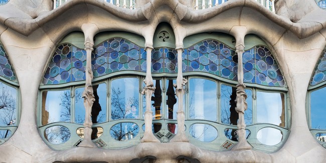Visit the Hundreds Year Old Building in Barcelona with Unique Design