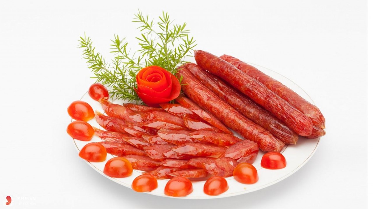 Lap Xuong Sausage – A Delicious Treat From Vietnam’s Northern Highland