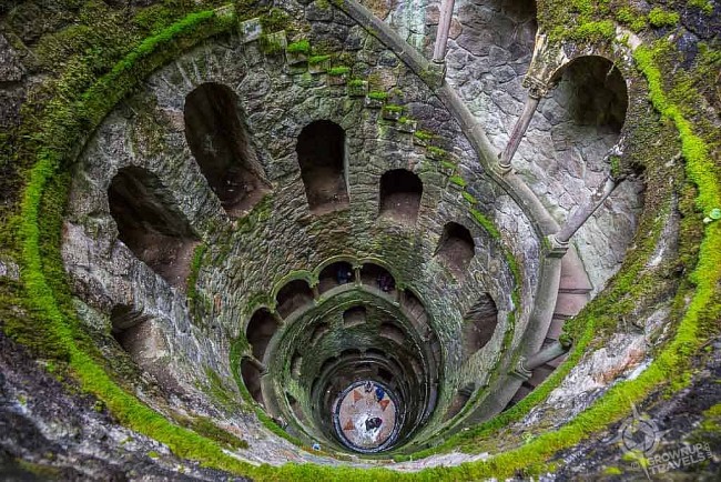 The Mysterious Initiation Well at Quinta da Regaleira