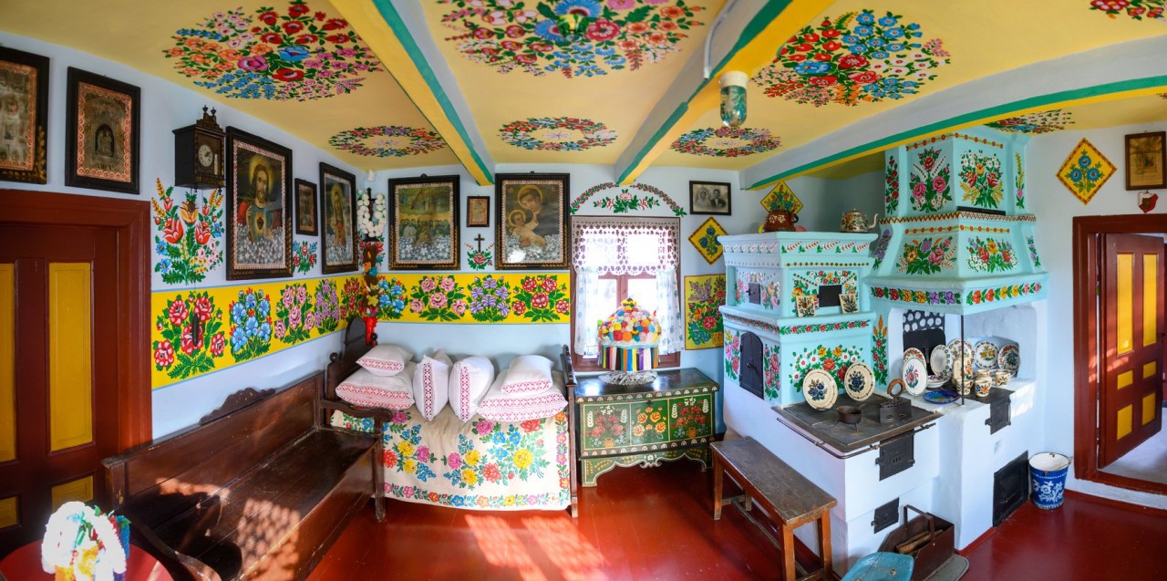 Inside the Felicja Curyłowa Farmstead Museum, Zalipie. Photo: Inyourpocket 