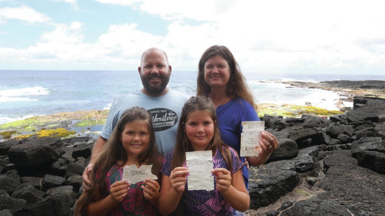 Abbie Graham (Right) and her family found the botter in Paradise Beach, Hawaii. Photo: Hawaii Today 