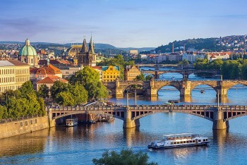 Visit Prague – The Most Beautiful City In The World