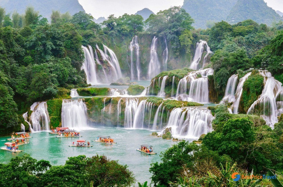 Top 10 Best Things To Do Travelling in Vietnam