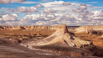 Amazing Landscapes of Ustyurt Plateau - Desert Between the Caspian and Aral Seas