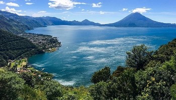 Discover The Charming Beauty of Deepest Volcano Lake in Central America