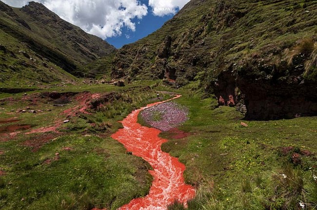 Peru: The Mysterious And Stunning Red River Becomes A New Attraction