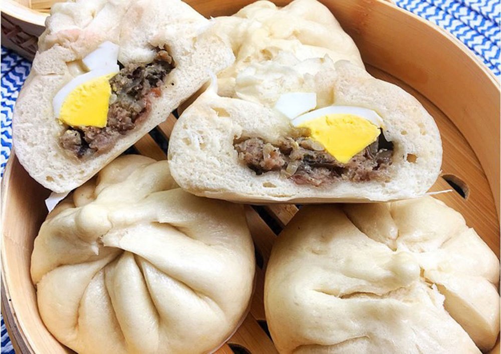 lonely planet the best and delicious street food you can find in vietnam