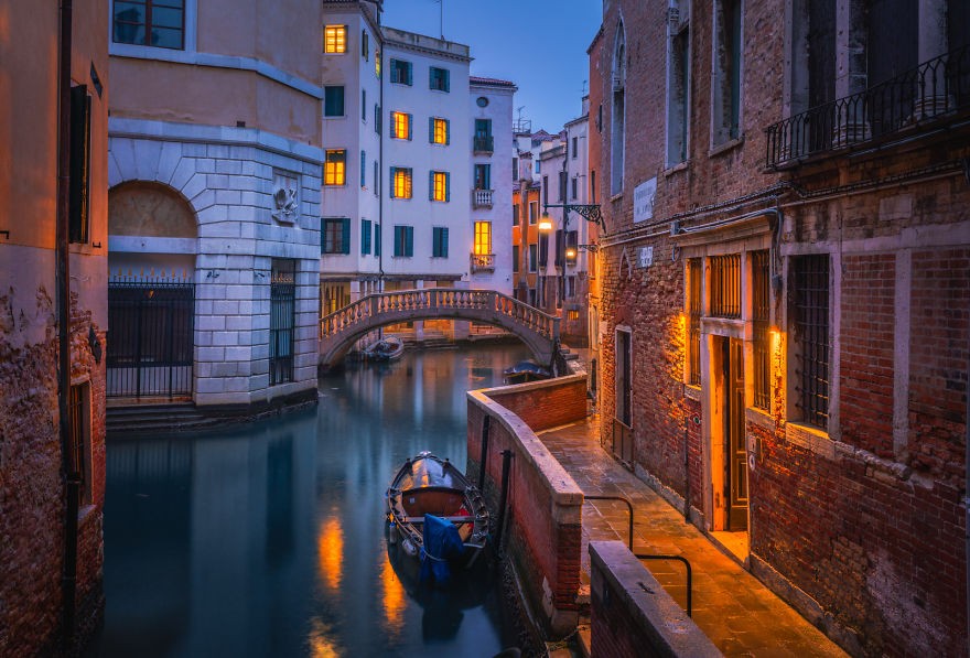 Dreamy Venice In The Winter Under Dutch Photographer’s Lenses