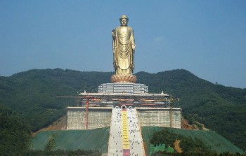 Top 7 Tallest And Biggest Statues In The World