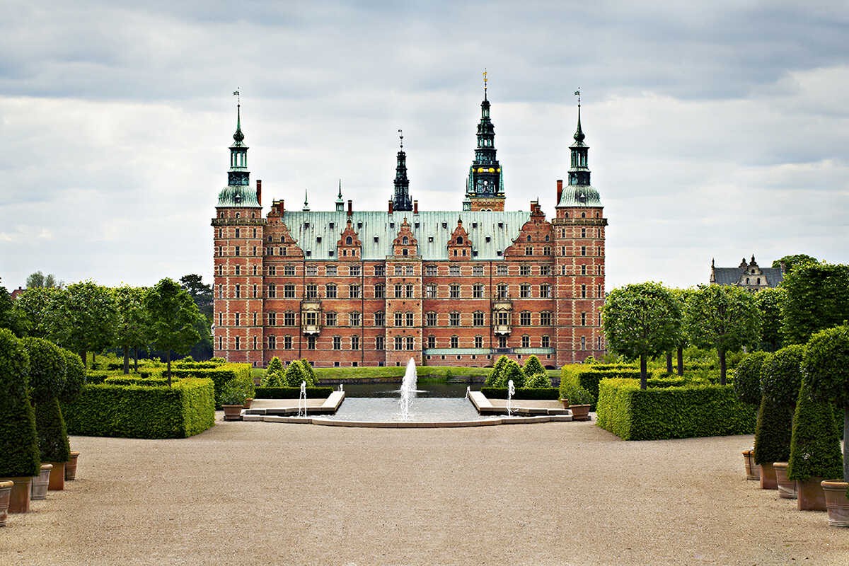 Top 8 Most Beautiful Castles In Denmark