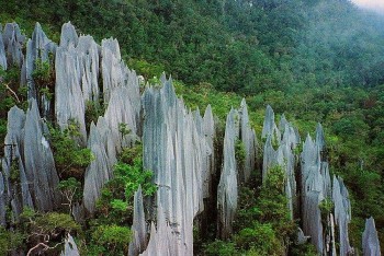Top 10 Most Stunning National Parks in Asia