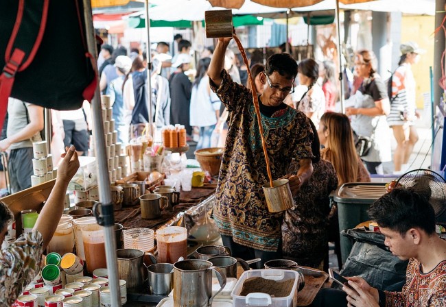 Visit Chatuchak Weekend Market – One Of The Largest Markets In Asia