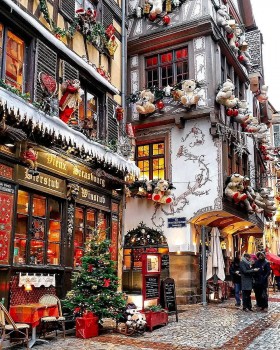 ‘Tis The Season: Visit Beautiful Strasbourg – “Capital of Christmas”