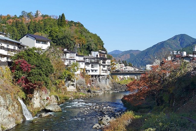 Gujo Hachiman: Japanese’s Alluring Small Town With Ancient Castles