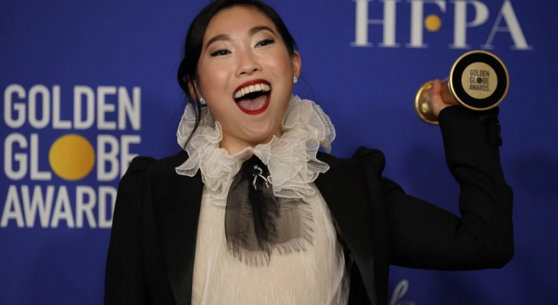 2020 golden globes first performer of asian descent wins best actress