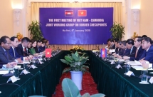 vietnam cambodia friendship monument in kampong cham inaugurated