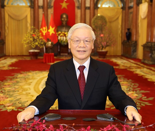 top leader offers tet greetings