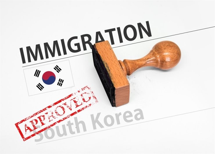 over 8000 illegal aliens leave south korea voluntarily under incentive program