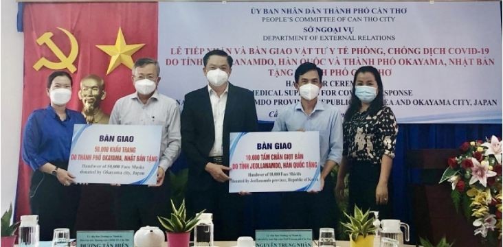 Vietnam's Localites get Supported in Covid-19 Fight