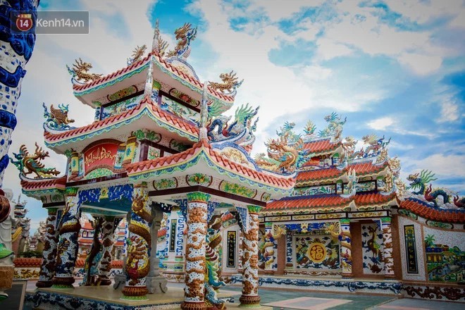 Get A Glimpse of Vietnam's City of Ghosts in Thua Thien Hue