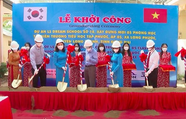 Dong Nai Friendship Union, COPION Establish LS Dream School