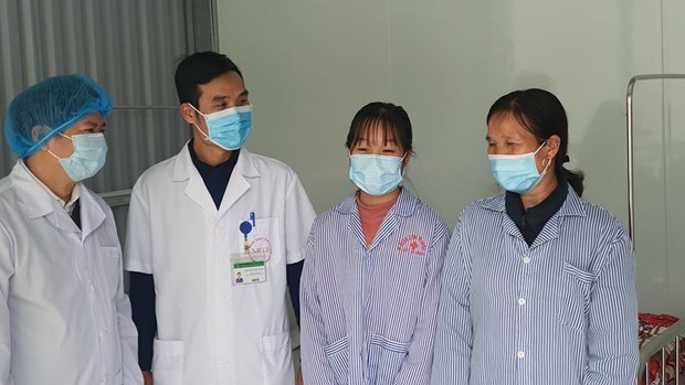 Two more COVID-19 patients from Vinh Phuc discharged from hospital