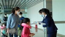 twenty korean passengers flown back home from da nang city