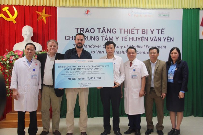 australian man raises 10605 usd to support newborn care in yen bai