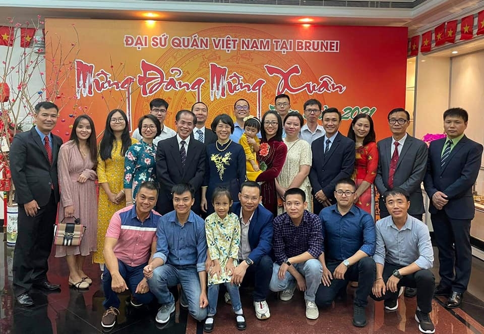 Vietnamese Embassy in Brunei holds Tet gatherings with OVs