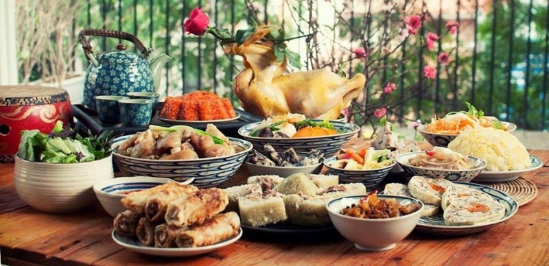 what dishes served in northern vietnams traditional tet banquet