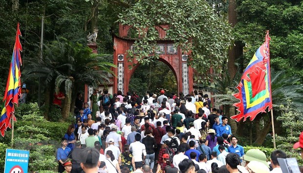 phu tho hung kings temple festival cancelled over covid 19 concerns