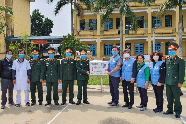 South Korea’s associations in Vietnam support coronavirus quarantine centers