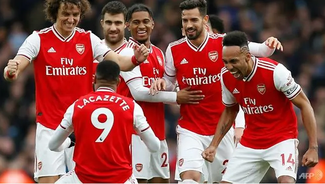 Coronavirus: Arsenal players in self-isolation as Man City match postponed