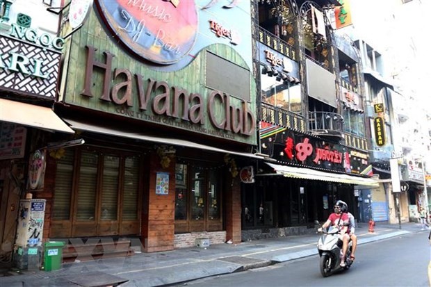 hcm citys entertainment areas restaurants closed to curb covid 19 outbreak