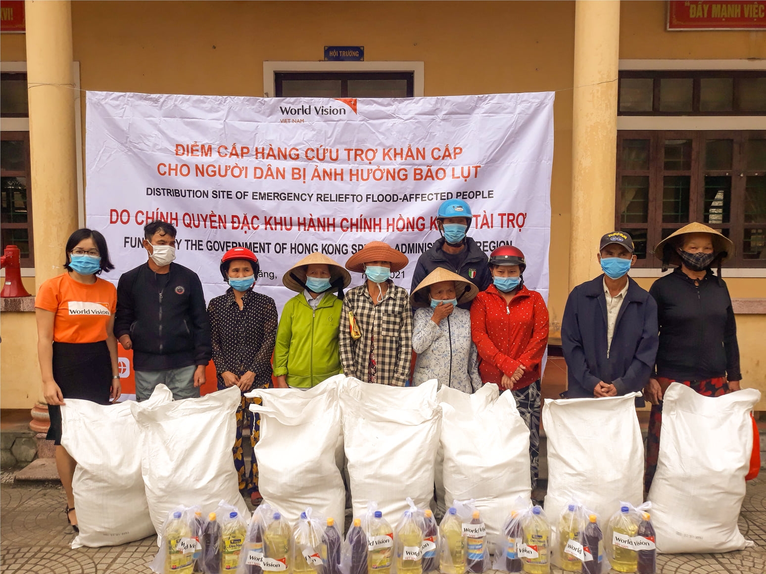 World Vision delivers flood relief for flood damaged central Vietnam